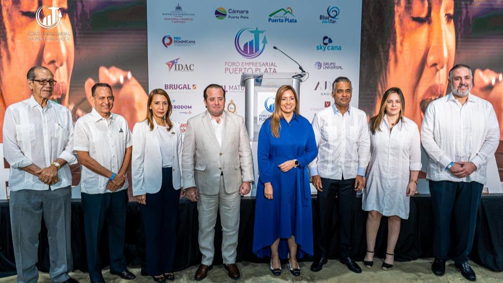 Primer Foro Empresarial Puerto Plata enaltece potencialidades de la provincia para la inversión 